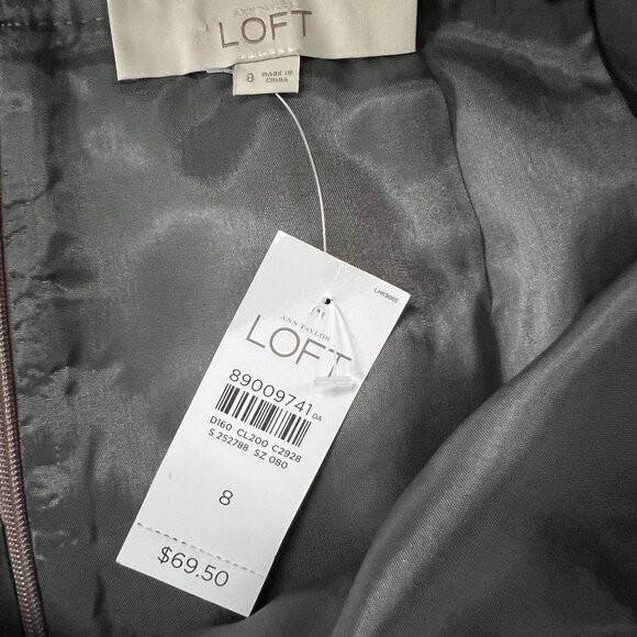 NWT Ann Taylor Loft Classy Straight Artsy Pencil Skirt with Pockets Size 8 - Picture 3 of 6